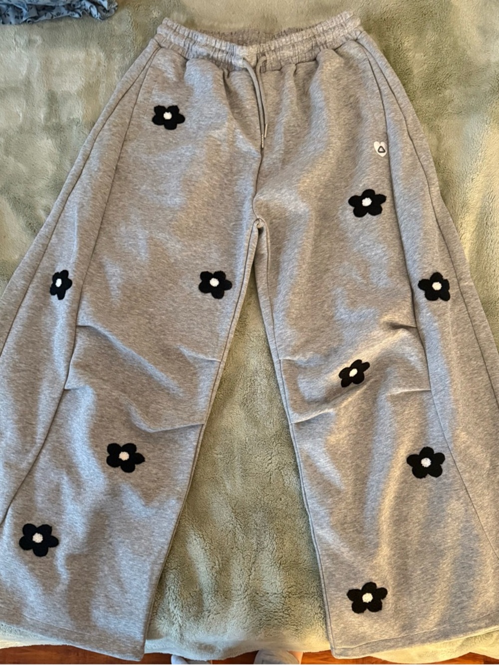 Aelfric Eden Heather Gray Joggers with Black Flower Appliqués